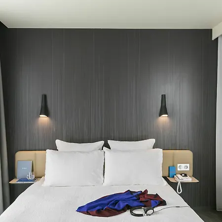 Hotel Okko Porte De Versailles 4*