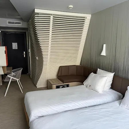 Hotel Okko Porte De Versailles