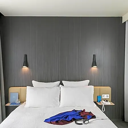 Okko Porte De Versailles Hotel