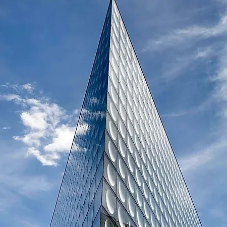 Okko Porte De Versailles Hotel 4*