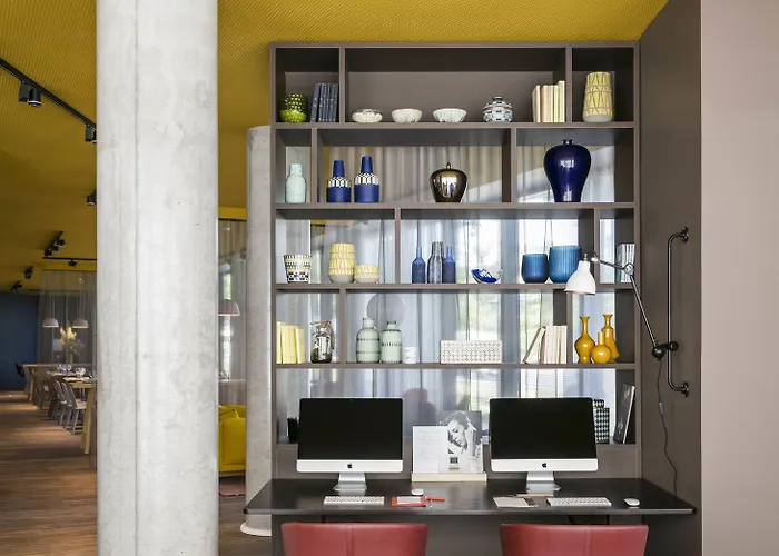 Okko Porte De Versailles 4*