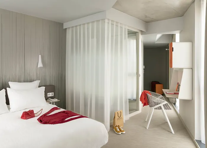 Okko Porte De Versailles Hotell 4*